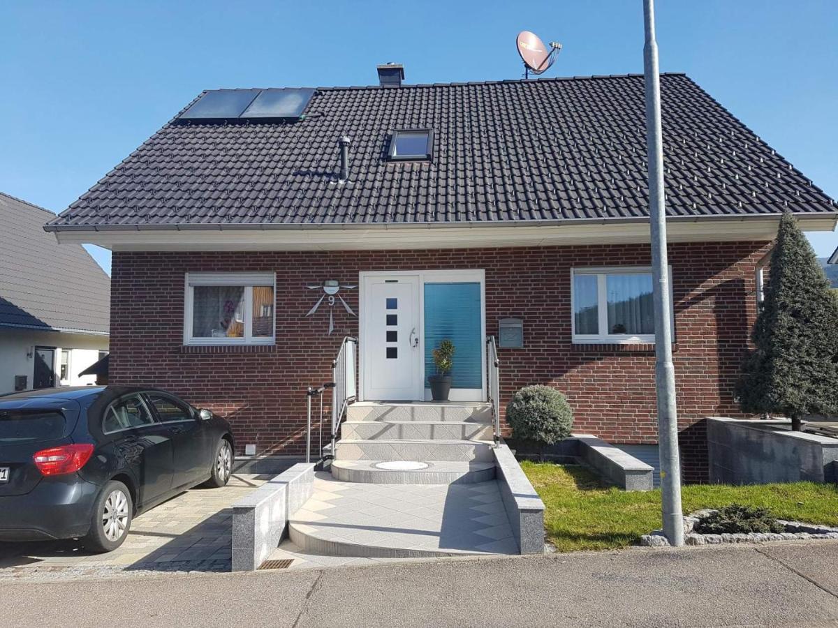 Дом в черном лесу!Gemütliches Haus im Herzen des Schwarzwaldes Эльцах Экстерьер фото